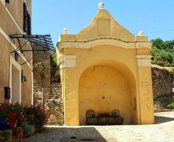 Maison D'une Chambre Avec Terrasse Amenagee A Lavatoggio A 5 Km De La Plage