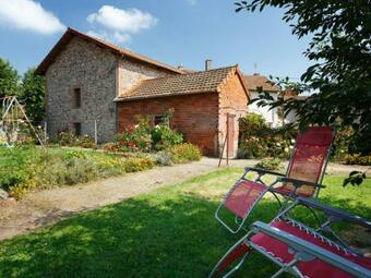 G�te Le Bouchaud, 5 Pi�ces, 7 Personnes - Fr-1-489-206