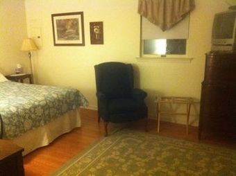 Red Lion Bed & Breakfast