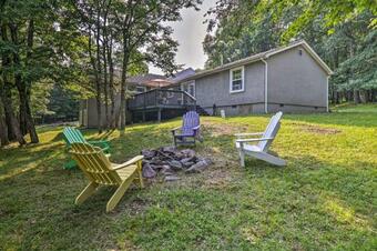 Updated Family Home With Community Pools And Deck