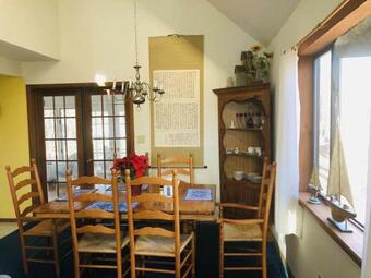 My Little Flagship Cabin