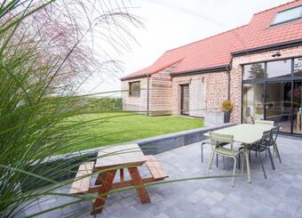 Hostal Le Pave De La Croix Blanche