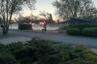 Au Calme, Devant Le Canal, Trois Chambres Tout Confort