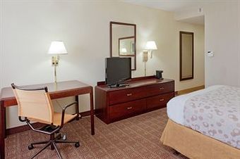 Hotel La Quinta Inn & Suites Warwick Providence Airport