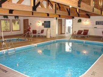 Hotel Coshocton Village Inn & Suites