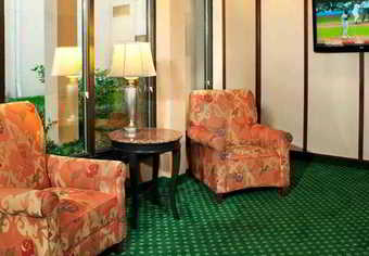 Hotel Courtyard Toledo Airport Holland