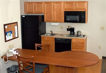 Hotel Candlewood Suites Medford