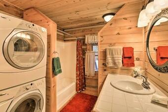 Serene Mountain City Gem Yard And 95 Private Acres!