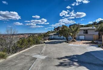 Renovated Home Overlooking Palo Duro Canyon!