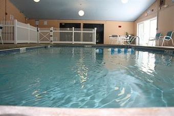 Hotel Hampton Falls Inn