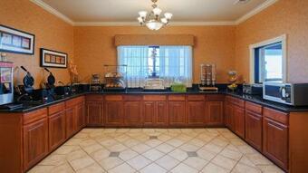 Hotel Best Western Inn & Suites - Henrietta