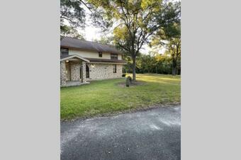 Spacious Home On Acreage In Liberty Hill!