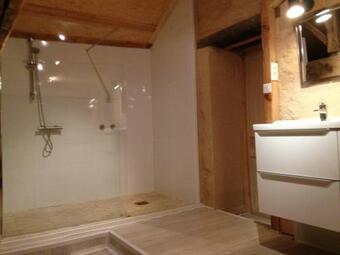 Hostal Chambres D'h�tes "la Source"