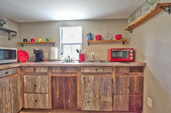 Sunflower Ridge Bungalow
