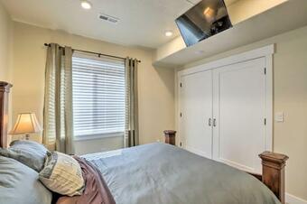 Apartamento Contemporary Home With Grill Near Utah Lake!