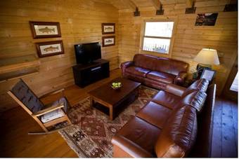 Yellowstone Valley Lodge