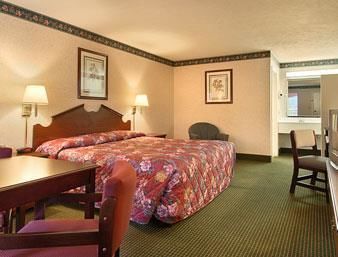 Motel Super 8 Pearl / Jackson / East