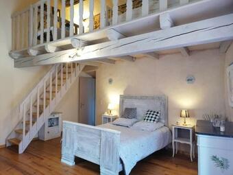 La Maison Hugu�toune