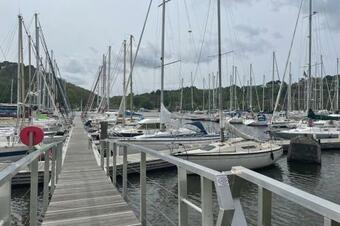 Maison � 2 Pas De La Roche - Bernard