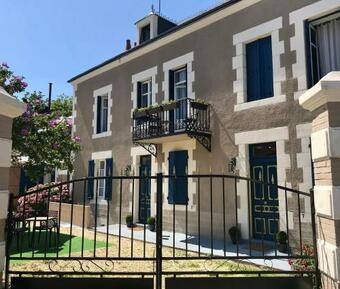 Bed & Breakfast Chambres D?h�tes La Joyeuse