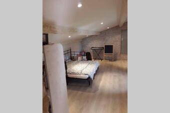 G�te � La Ferme Chaleureux Avec Animaux Et Ruisseau