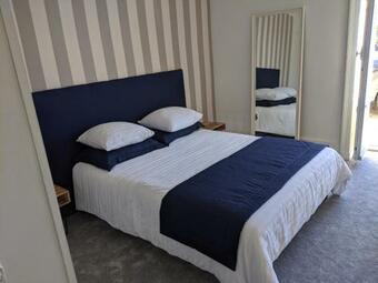 Hostal Le Durivum