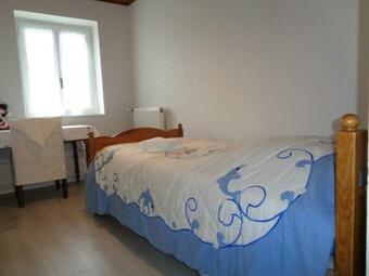 G�te Saint-jean-la-v�tre, 4 Pi�ces, 7 Personnes - Fr-1-496-248