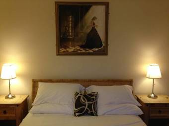 Highwaymans Bed & Breakfast