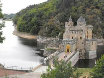 G�te Saint-paul-de-v�zelin, 4 Pi�ces, 8 Personnes - Fr-1-496-87