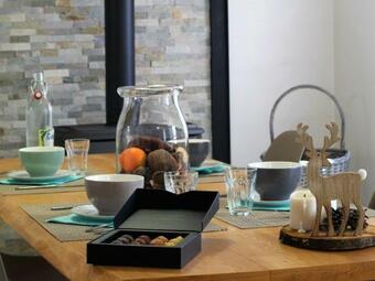 G�te Saint-pr�jet-d'allier, 4 Pi�ces, 6 Personnes - Fr-1-582-44