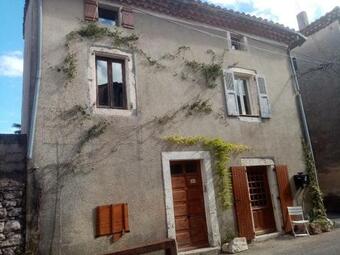 Ancienne �curie Ard�choise R�nov�e Atypique