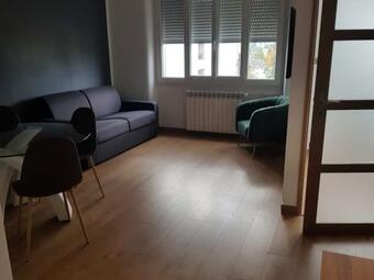 Apartamento Geneva Step, Grand Appartement Cosy Au Pied Du Tram 17 Pour Le Centre De Gen�ve