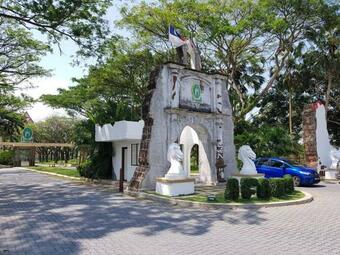 Apartamento D Savoy 3 Bedroom Condo Within Famosa Resort