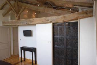 Hostal Domaine Des Doucins & Spa