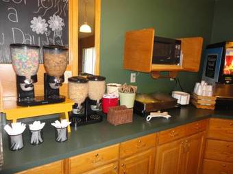 Hotel Americinn West Burlington