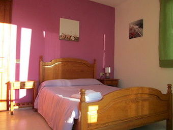 Bed & Breakfast La Palma Hostel By Pension Central