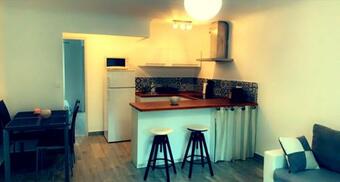 Apartamento 2 Pi�ces En Plein Village De Cabris