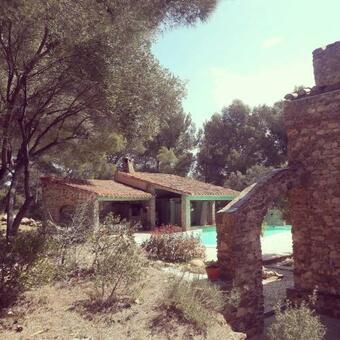 G�te De Charme En Pleine For�t - Mas Sarava