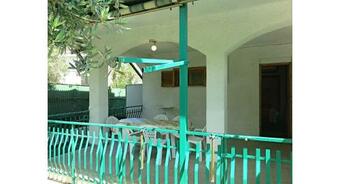 Rasy - Villa A 10 Mt Dal Mare