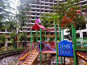 Laniakea Hot Spring Resort