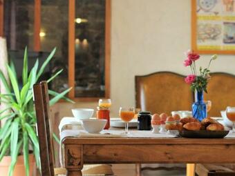 G�te Cerzat, 4 Pi�ces, 6 Personnes - Fr-1-582-7