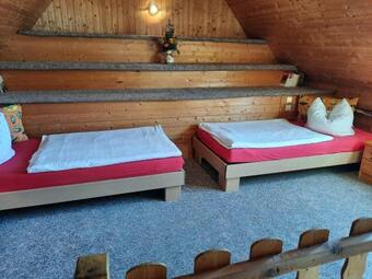 Apartamento Lacky - Kleines Familienreihenmittelhaus In Grieben Hiddensee