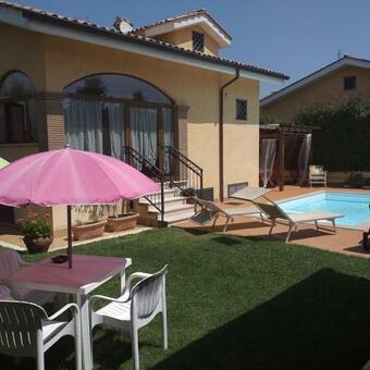 Bed & Breakfast Il Bacio E La Nocciola