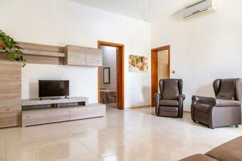 La Curte Dellu Pippi Niuru