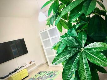 Hostal Guest House Service - Game Apartment