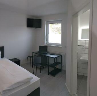 Hostal Zimmerwelt-ilsfeld