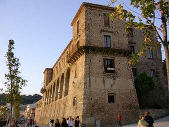 Hostal Appartamenti Vista Mare