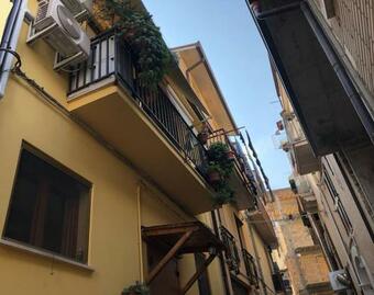 Apartamento Graziosa Casetta Indipendente Nel Centro Del Paese