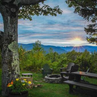 The Lodge @ America?s Switzerland