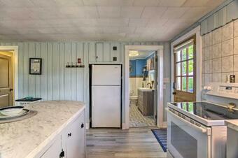 Renovated Buttermilk Cottage Steps To Beach!